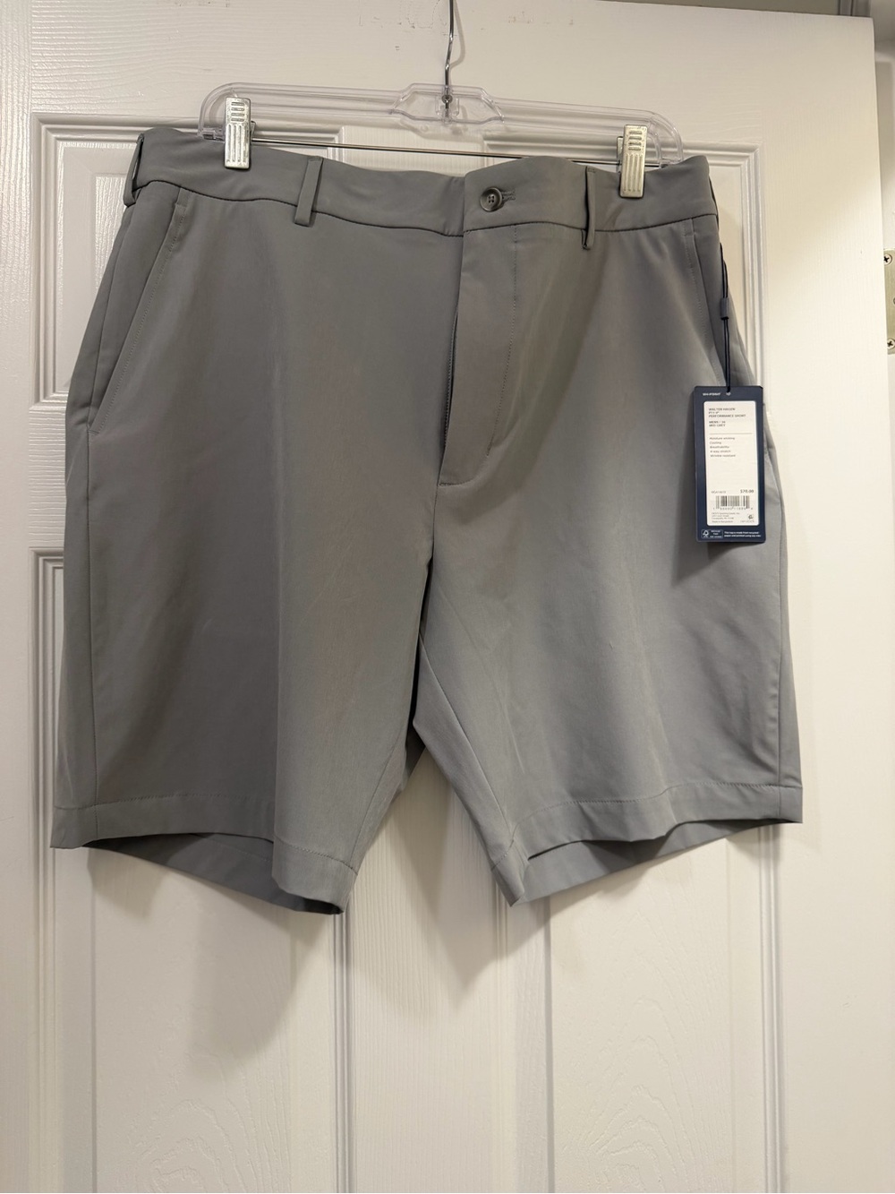 Walter Hagen Light Gray Performance Flat-Front Shorts